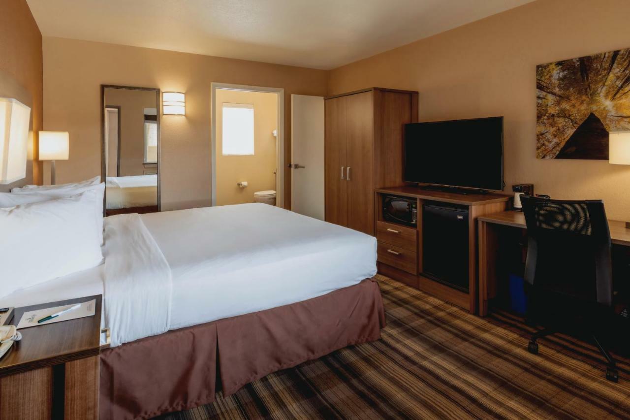 Boulder University Inn מראה חיצוני תמונה