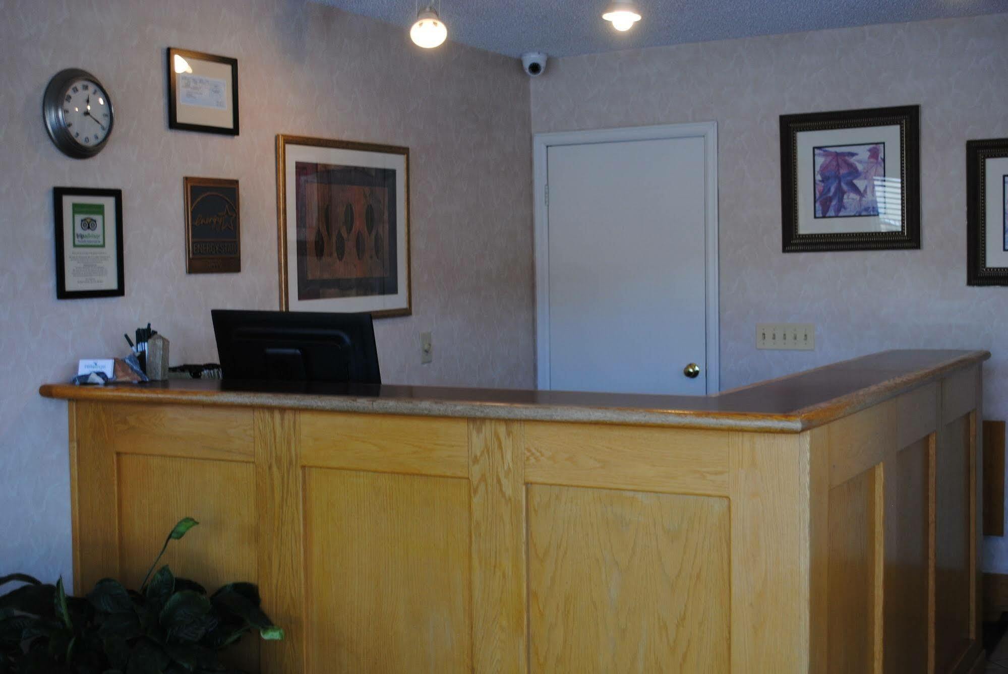 Boulder University Inn מראה חיצוני תמונה
